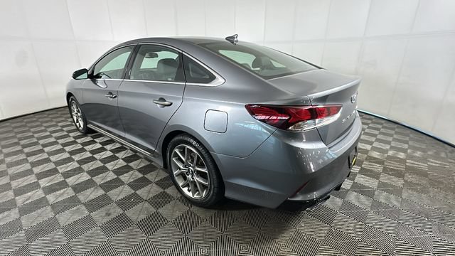 Used 2018 Hyundai Sonata Sport FWD image 4