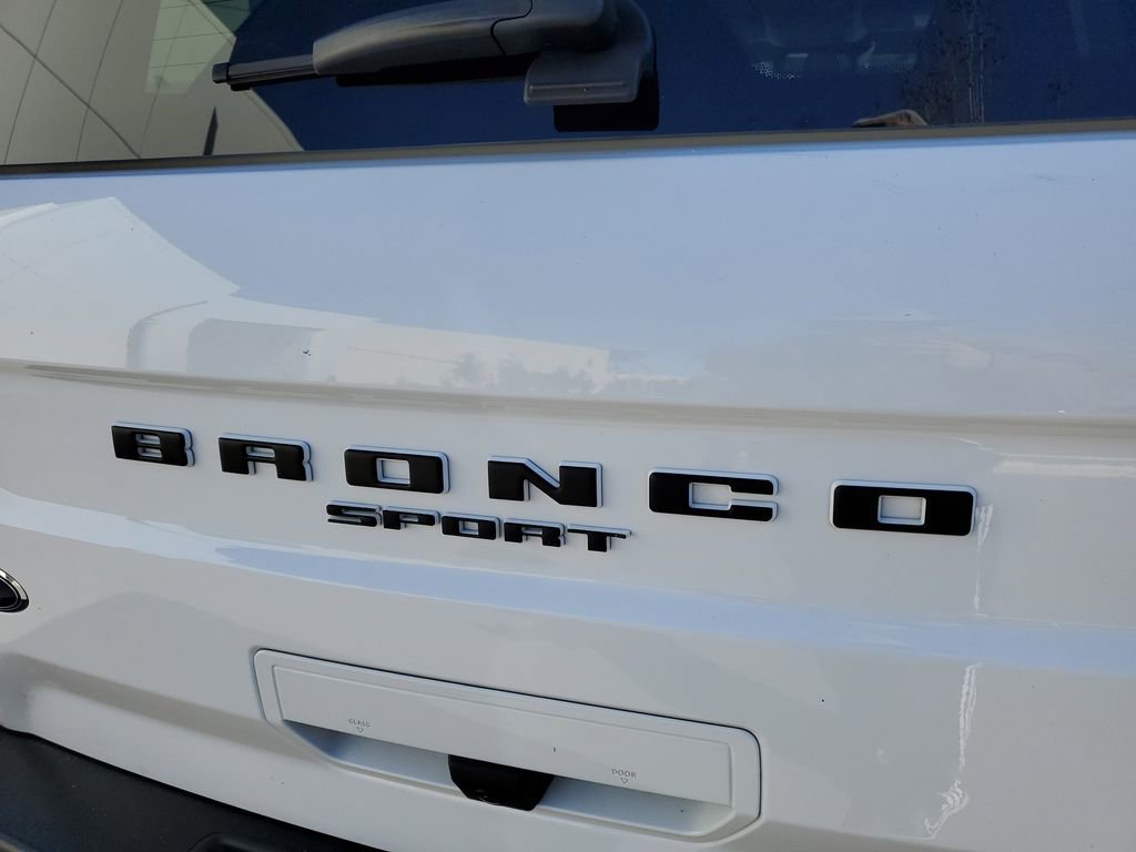 Used 2023 Ford Bronco Sport Outer Banks w/ Tech Package AWD/4WD image 5