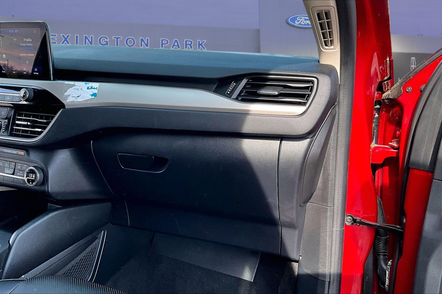 Used 2020 Ford Escape SE Sport AWD/4WD image 26
