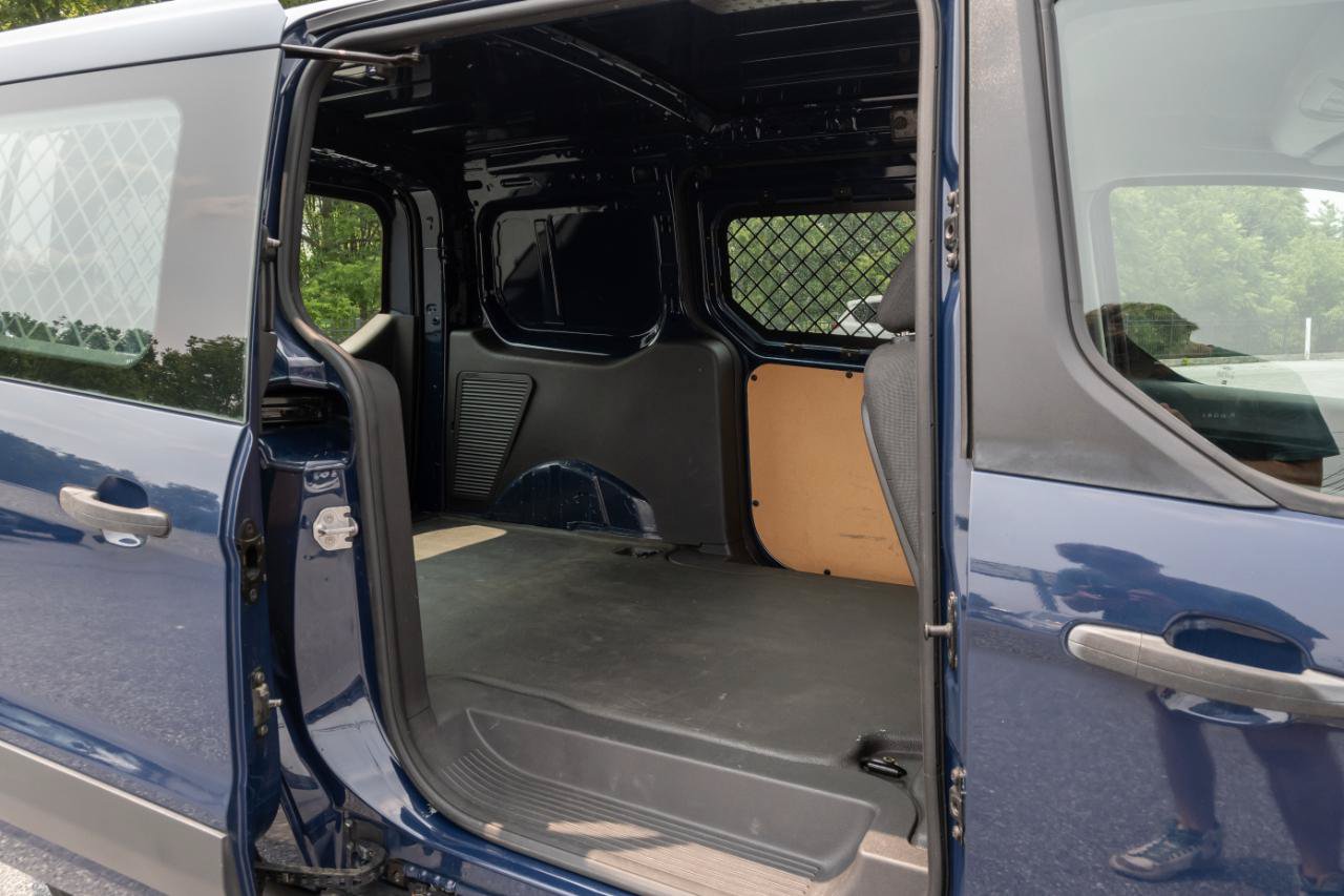 Used 2018 Ford Transit Connect XL FWD image 17
