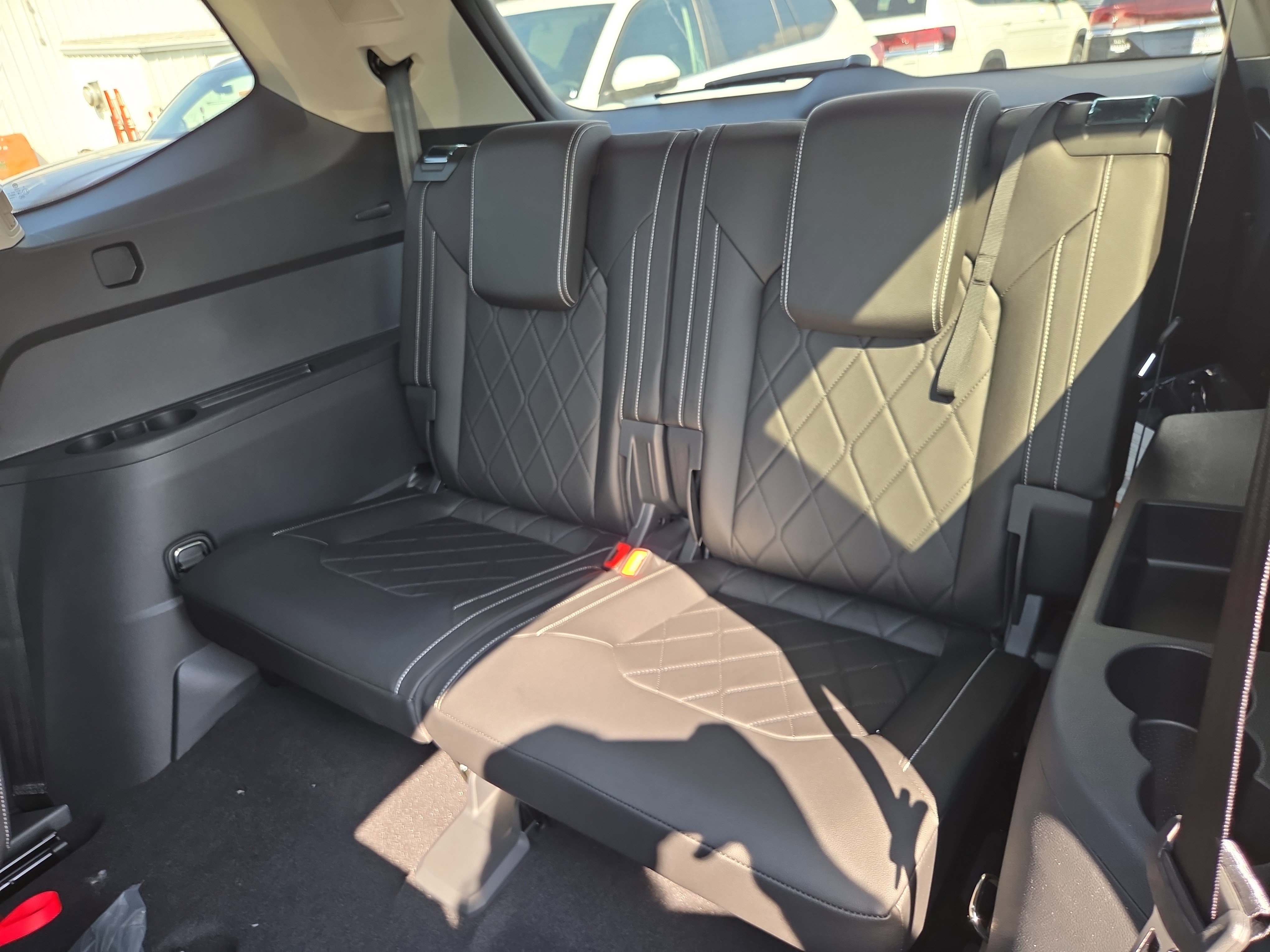 New 2026 Volkswagen Atlas SEL Premium R-Line image 8