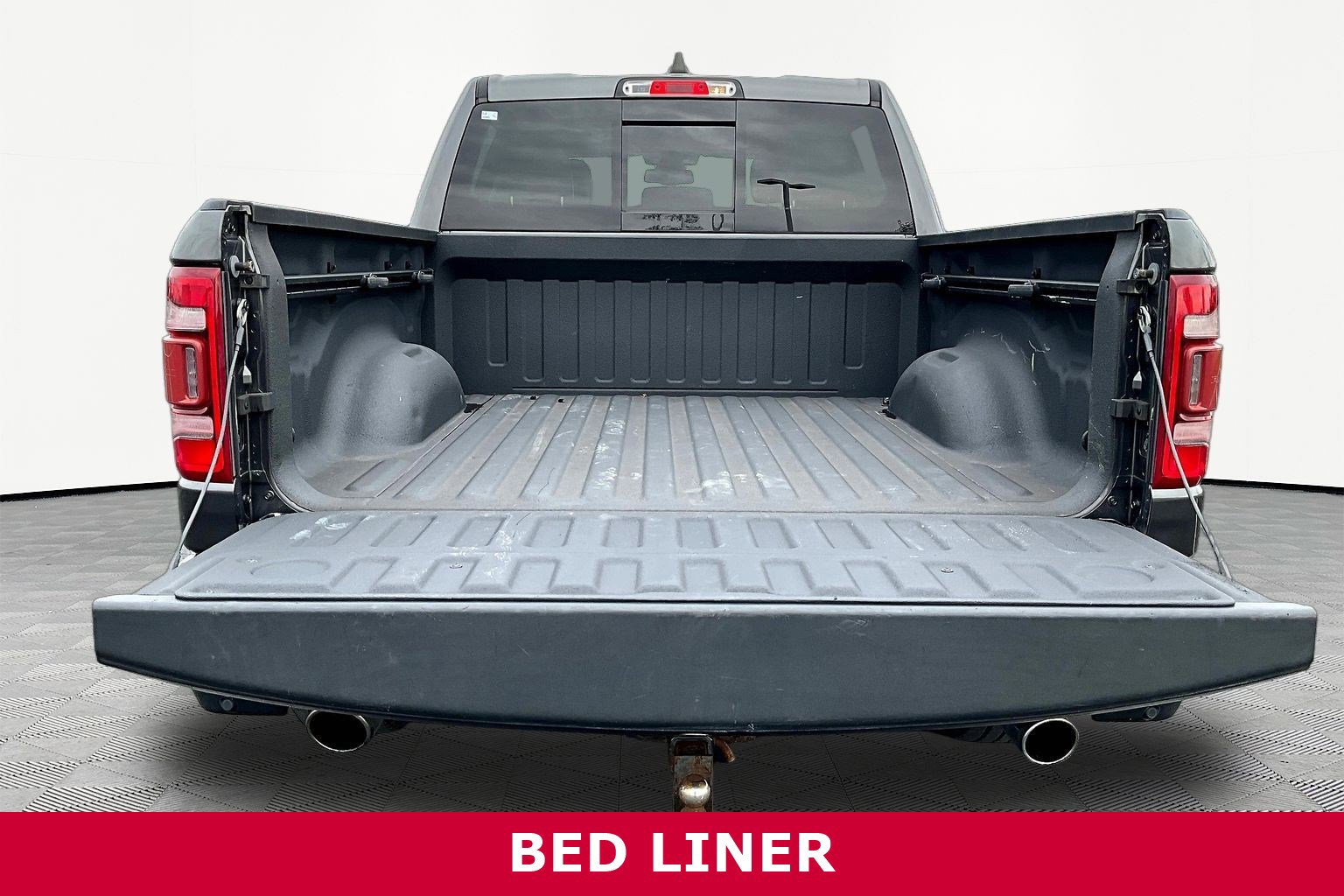 Used 2019 RAM 1500 Laramie image 8