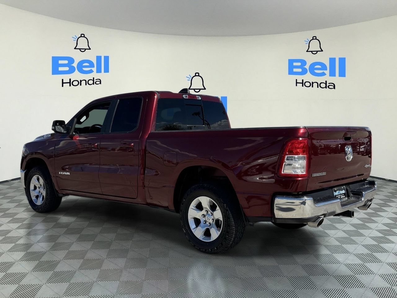 Used 2021 RAM 1500 Big Horn AWD/4WD image 3