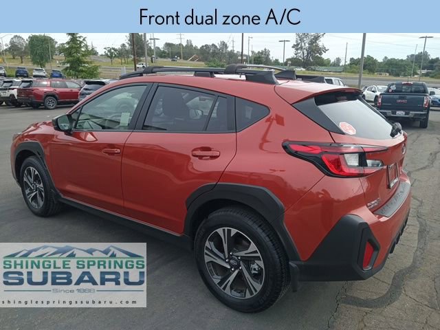 Used 2025 Subaru Crosstrek 2.0i Premium image 5