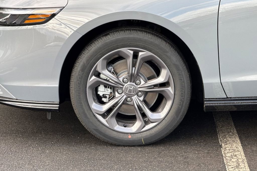 New 2026 Honda Accord EX-L image 30