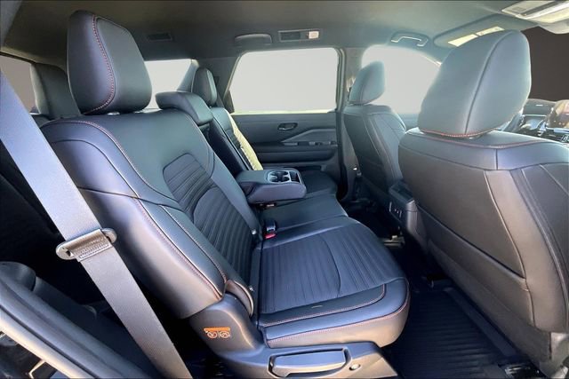 New 2026 Nissan Pathfinder Rock Creek image 10