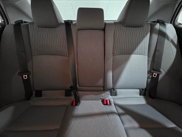 Used 2025 Toyota Camry LE w/ Convenience Package FWD image 15