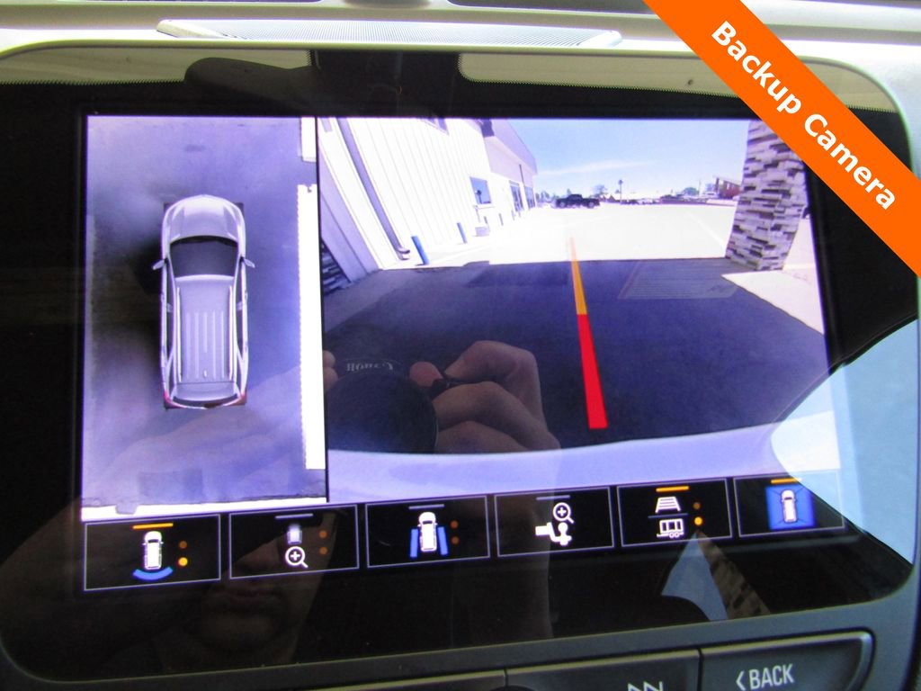 Used 2024 Chevrolet Equinox RS w/ RS Leather Package AWD/4WD image 15