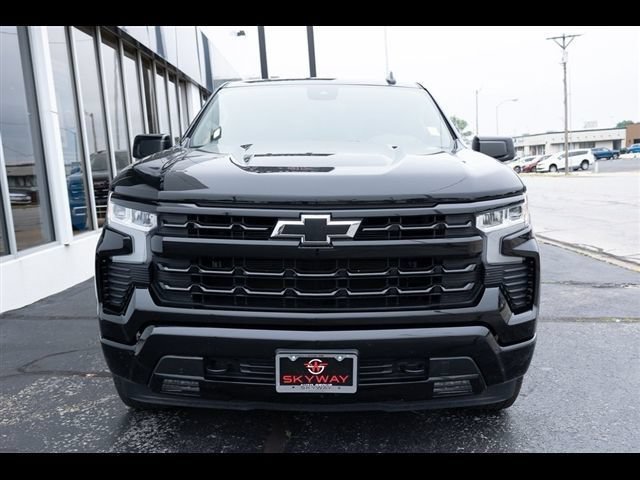 Used 2024 Chevrolet Silverado 1500 RST w/ LPO, Dark Essentials Package RWD image 3