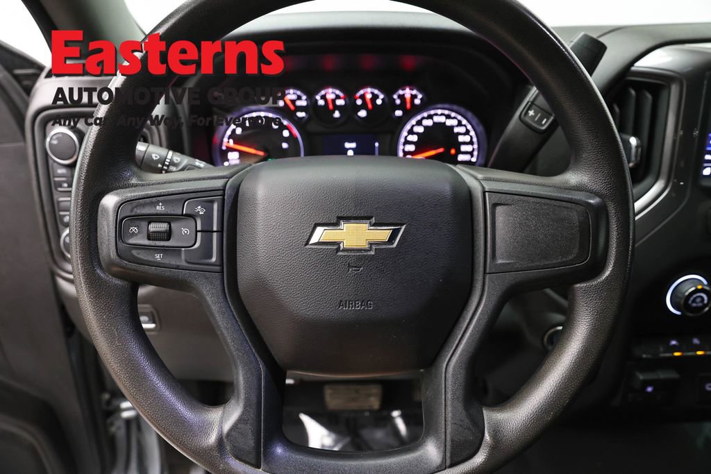 Used 2024 Chevrolet Silverado 1500 Custom AWD/4WD image 10