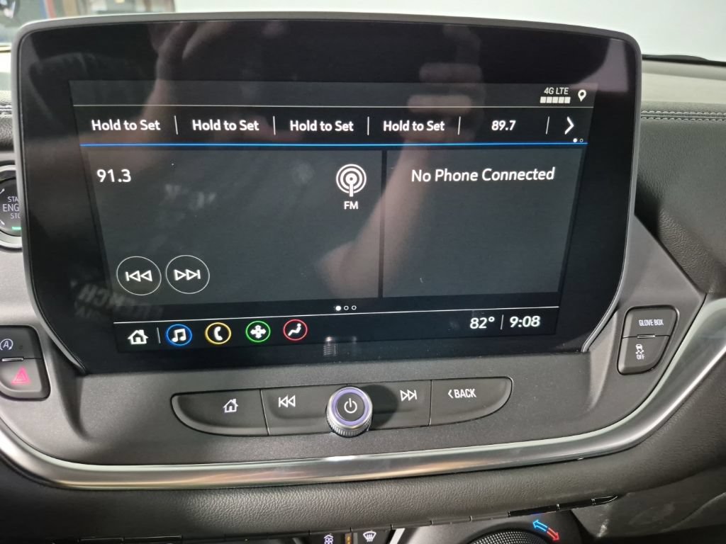 New 2026 Chevrolet Blazer LT w/ Convenience Package AWD/4WD image 12