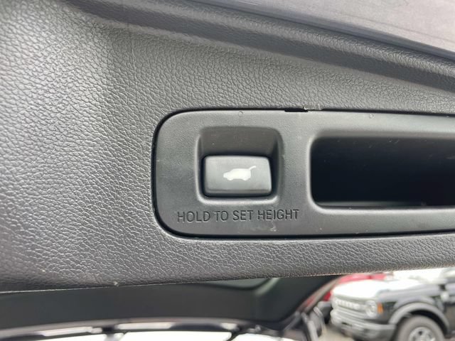 Used 2019 Honda CR-V Touring image 9
