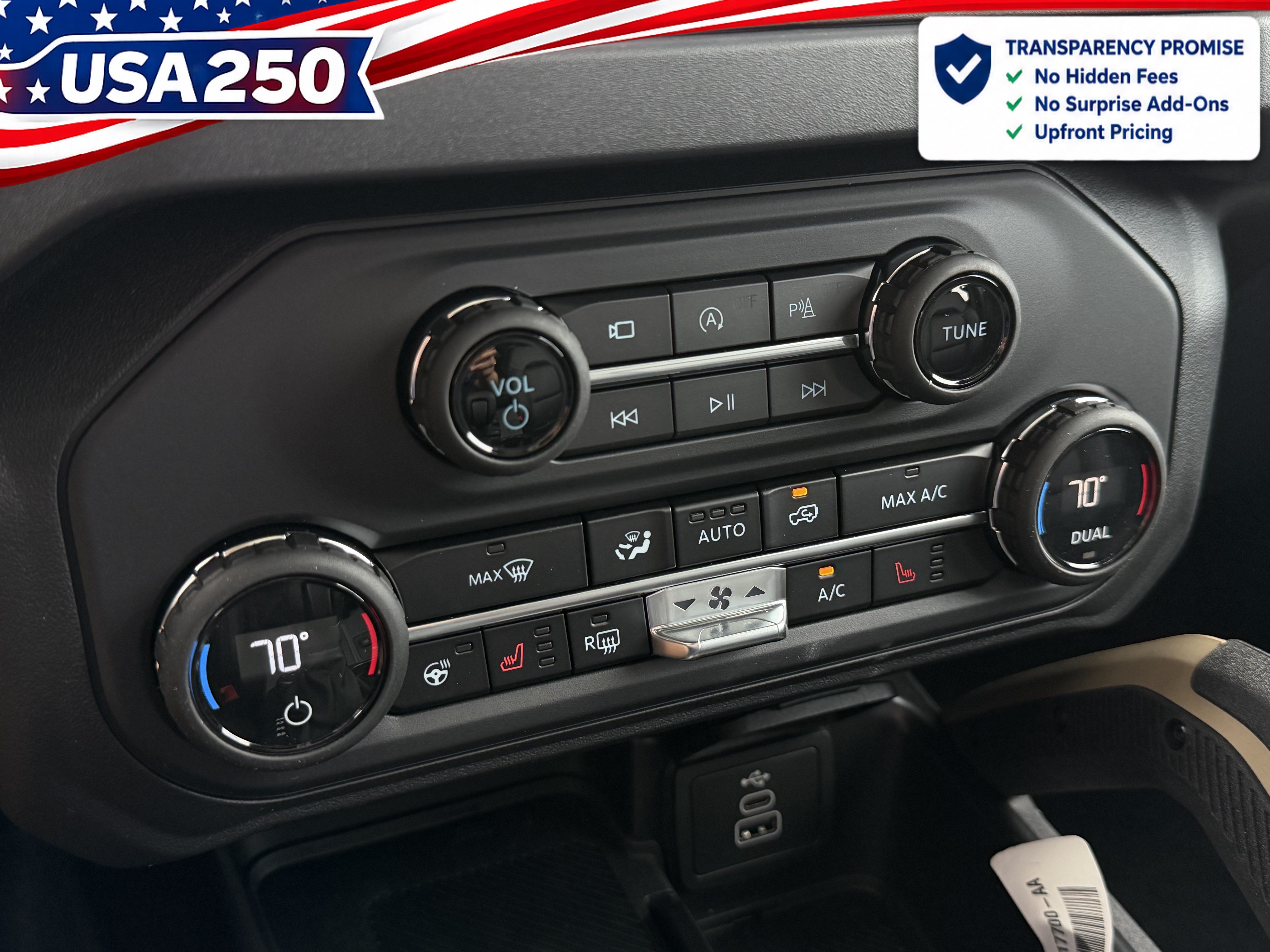New 2026 Ford Bronco Badlands AWD/4WD image 17