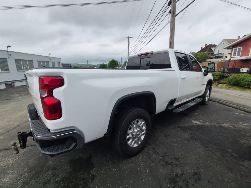 Used 2025 Chevrolet Silverado 2500 LT w/ All Star Edition AWD/4WD image 8