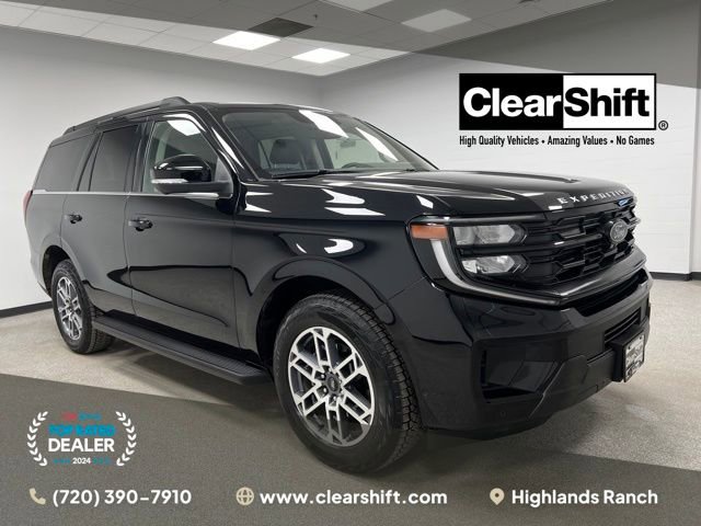 Used 2025 Ford Expedition Active AWD/4WD image 1
