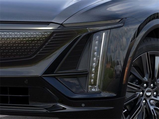 New 2026 Cadillac Lyriq Signature Sport RWD image 10