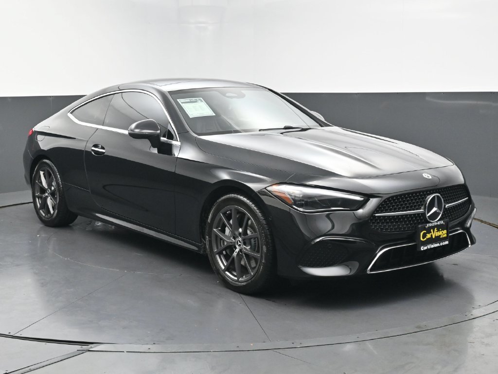 Used 2024 Mercedes-Benz CLE 300 4MATIC Coupe image 3