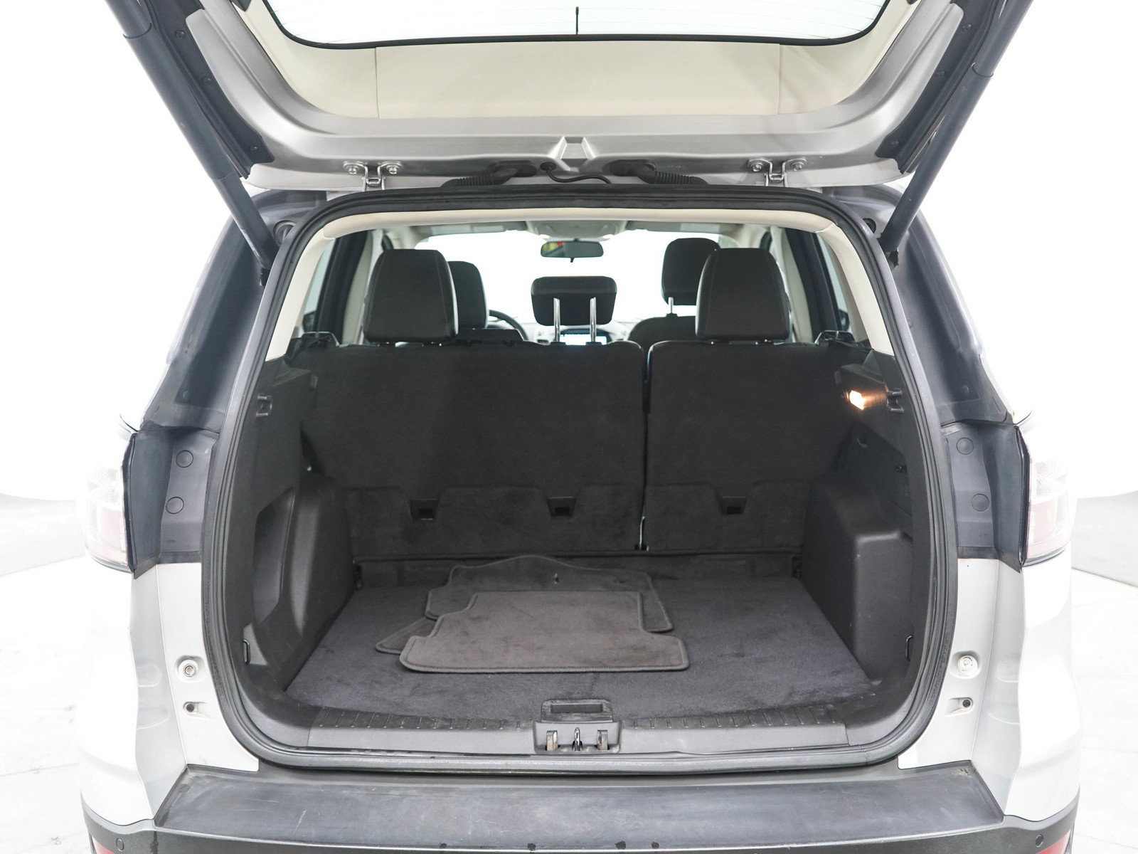 Used 2018 Ford Escape SEL AWD/4WD image 16