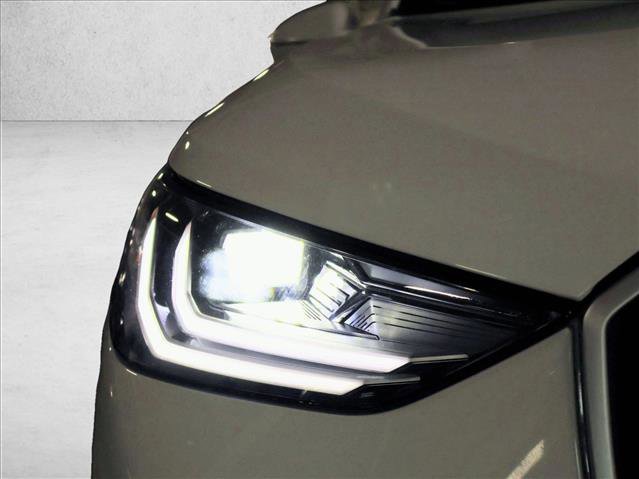 Used 2025 BMW X3 xDrive30i image 3