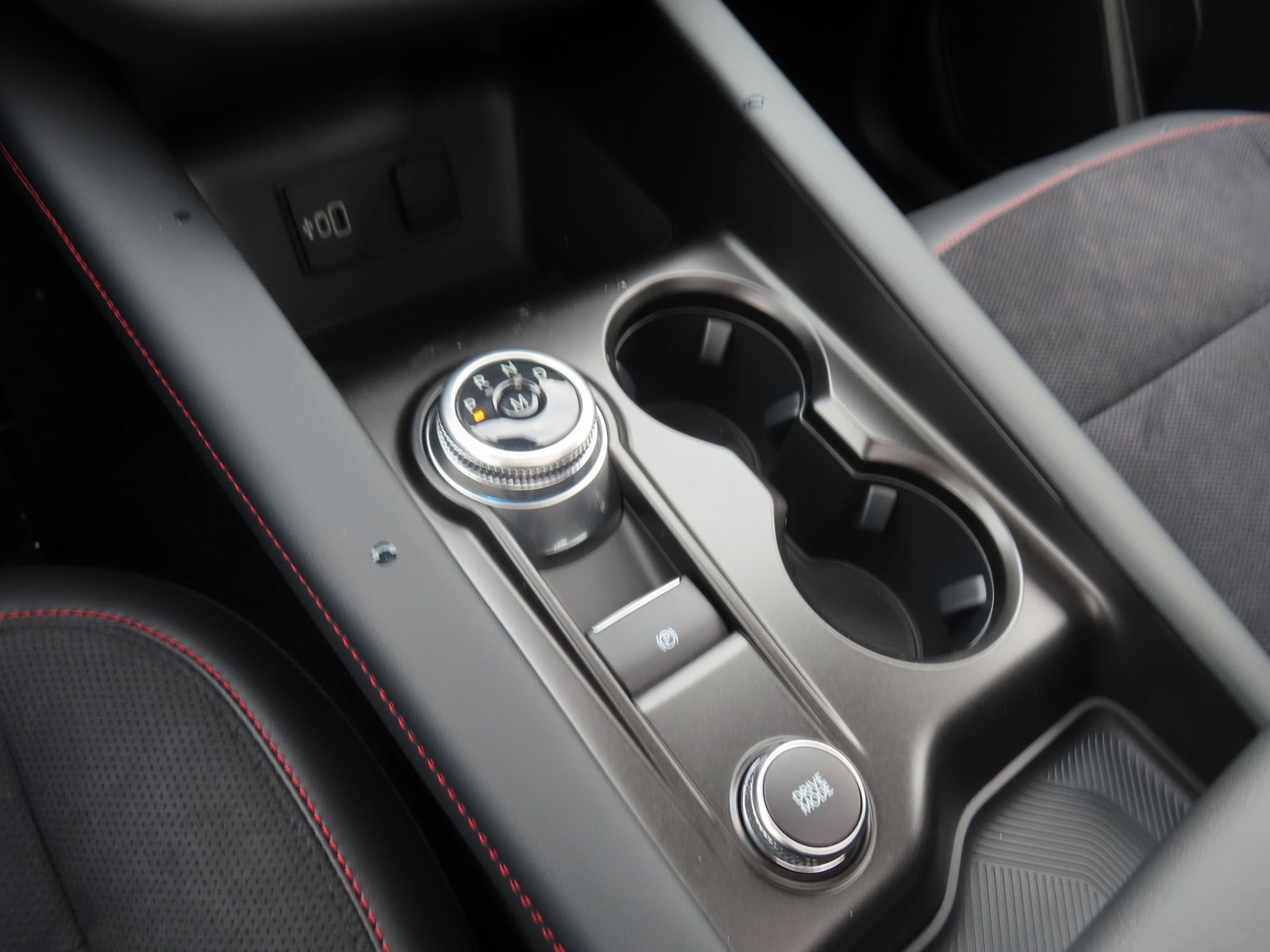 New 2026 Ford Explorer ST w/ Sun And Sound Package image 14