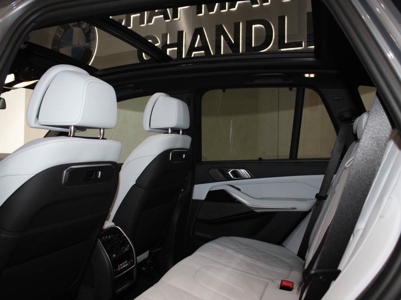 Used 2026 BMW X5 sDrive40i RWD image 16