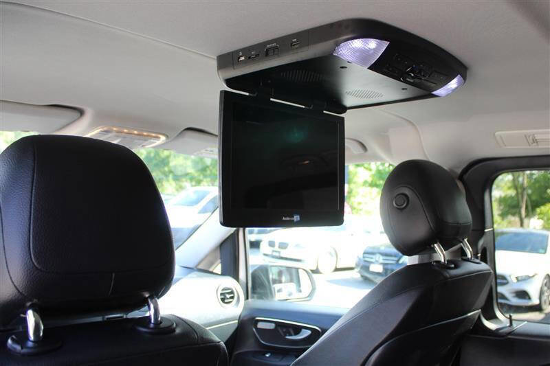 Used 2016 Mercedes-Benz Metris Passenger image 22