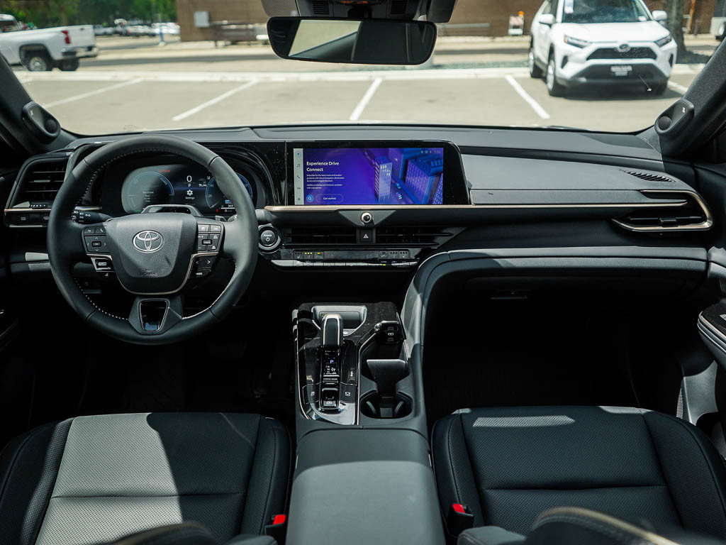 New 2026 Toyota Crown Platinum AWD/4WD image 12