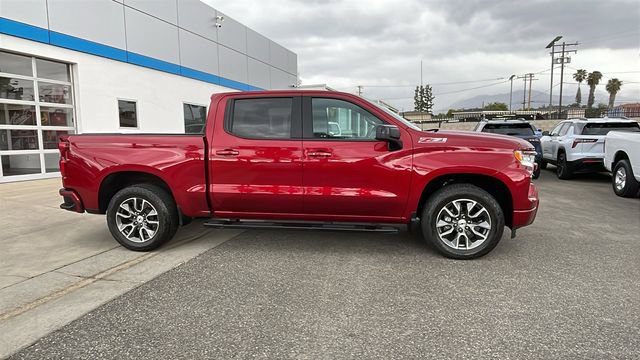 Used 2023 Chevrolet Silverado 1500 RST AWD/4WD image 2