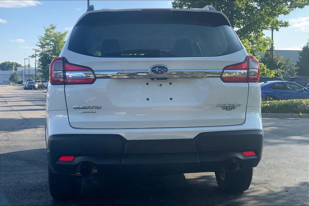 Certified 2022 Subaru Ascent 8-Passenger image 4
