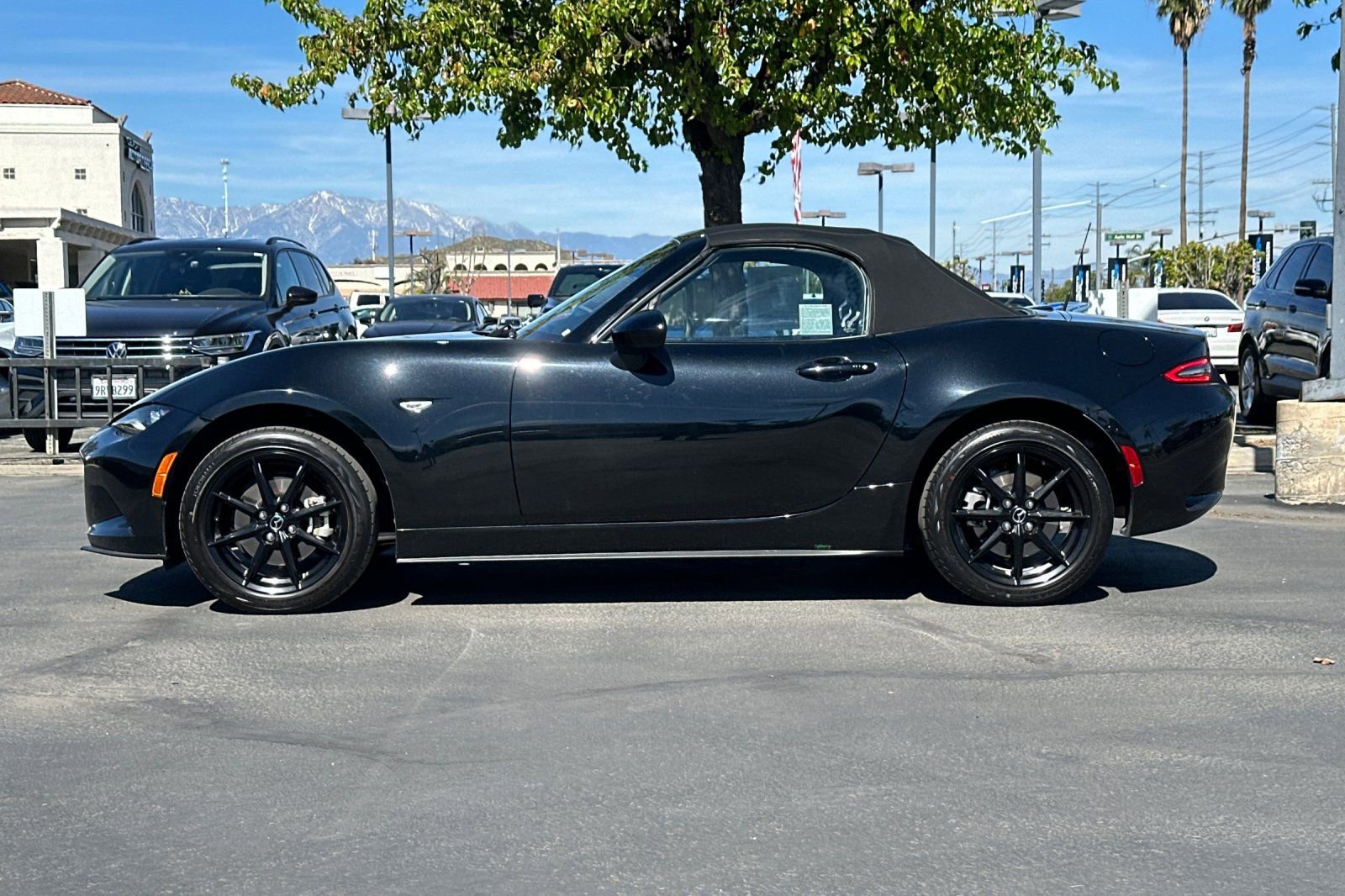Used 2024 MAZDA MX-5 Miata Sport image 8