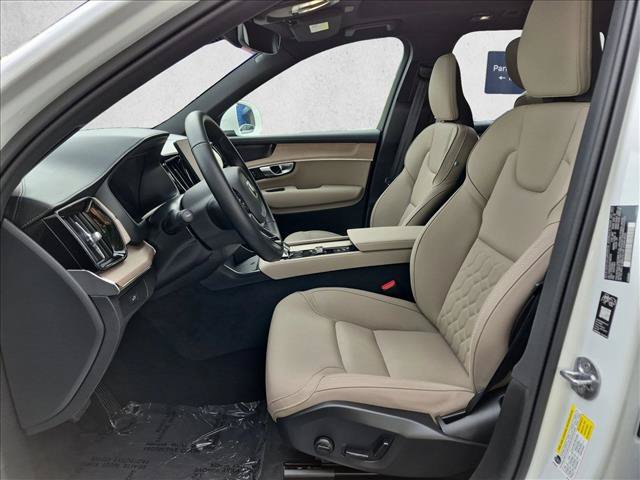 Certified 2026 Volvo XC90 B6 Plus w/ Protection Package Premier AWD/4WD image 16