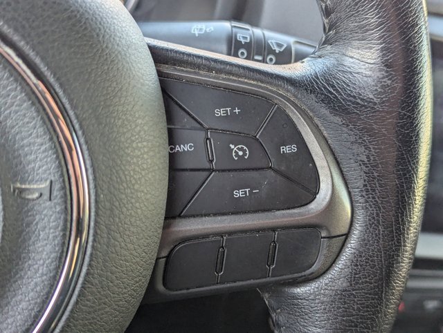 Used 2020 Jeep Renegade Altitude image 18