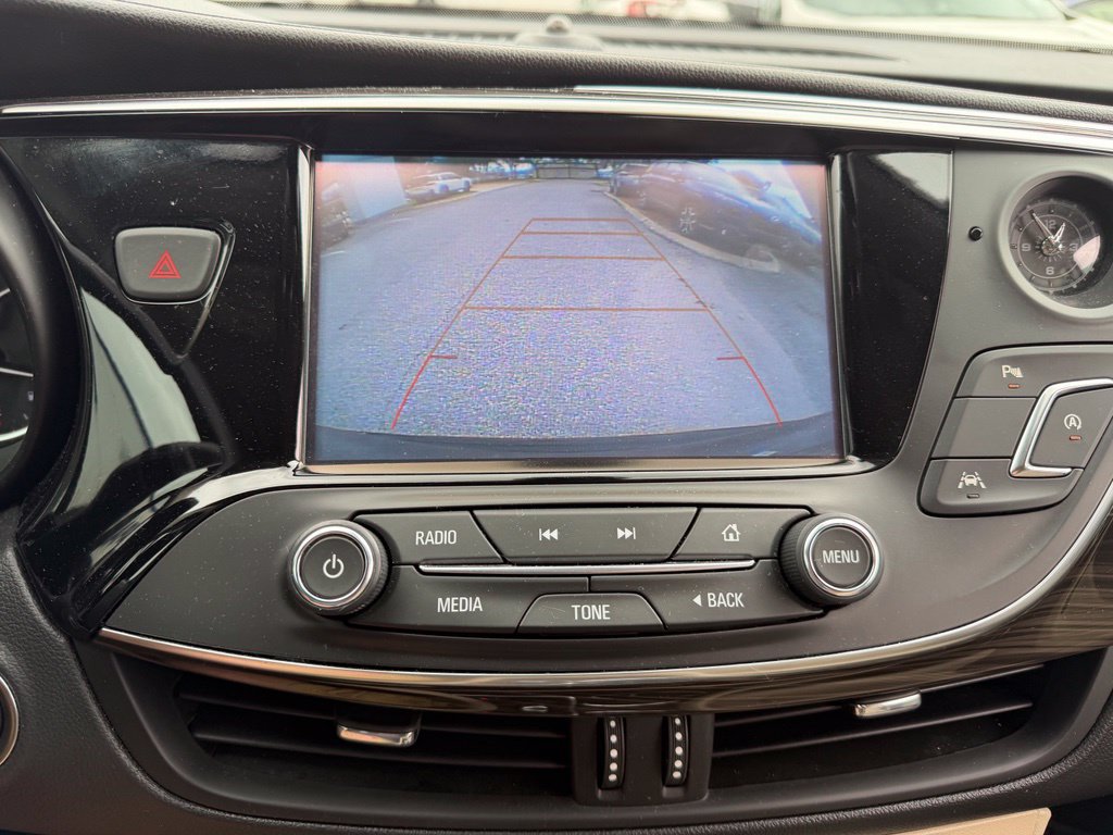 Used 2019 Buick Envision Premium AWD/4WD image 28