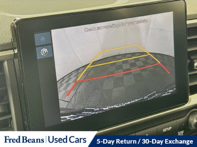 Certified 2026 Hyundai Venue SEL FWD image 5