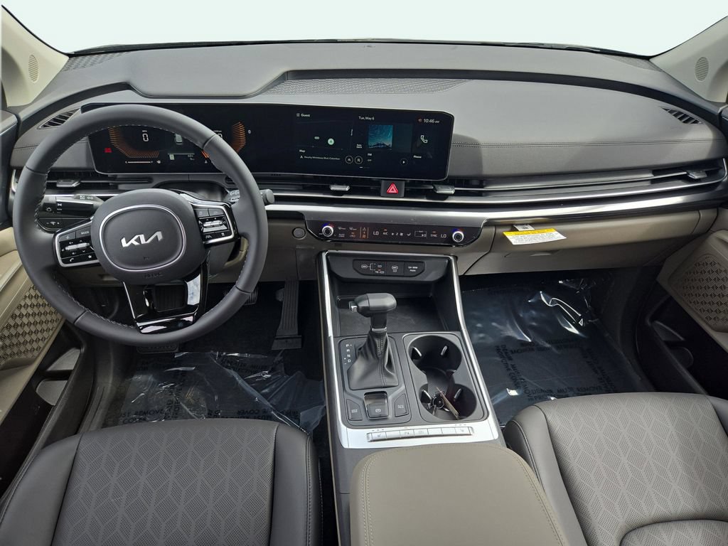 Certified 2025 Kia Carnival FWD image 22