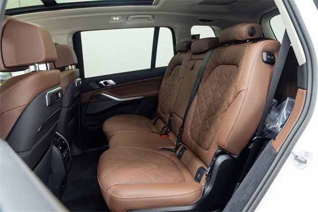Certified 2025 BMW X7 xDrive40i image 22