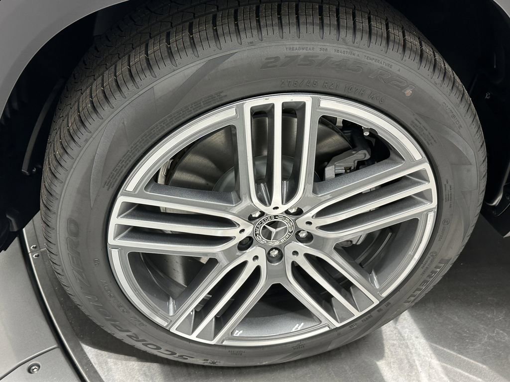 New 2026 Mercedes-Benz GLS 450 4MATIC image 13