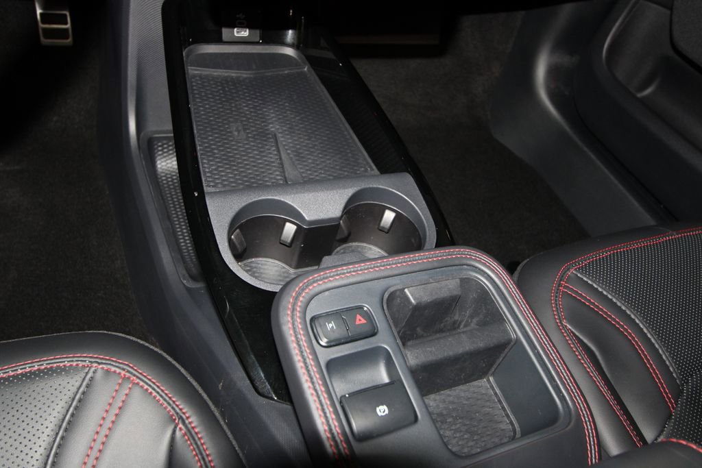 Used 2025 Ford Mustang Mach-E Premium w/ Sport Appearance Package AWD/4WD image 17