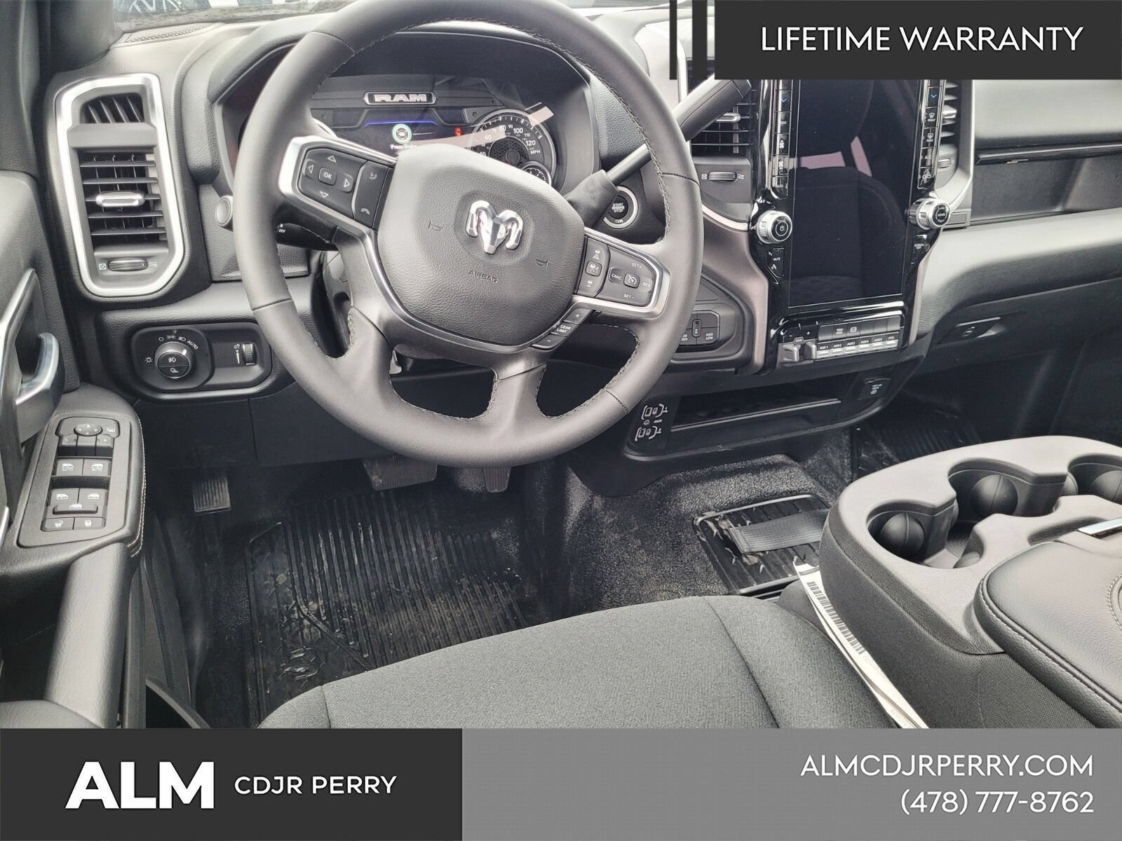 New 2026 RAM 4500 4x4 Crew Cab DRW image 7