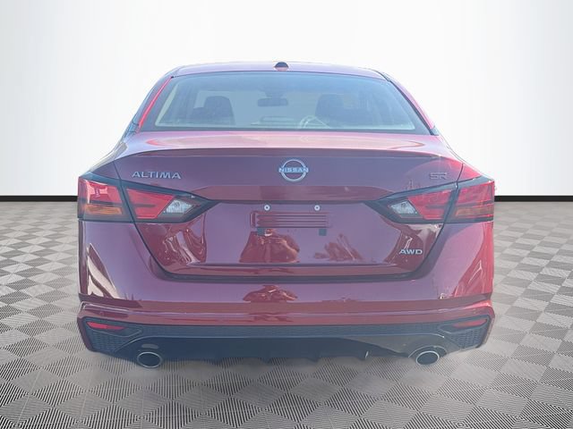 Used 2024 Nissan Altima 2.5 SR AWD/4WD image 5
