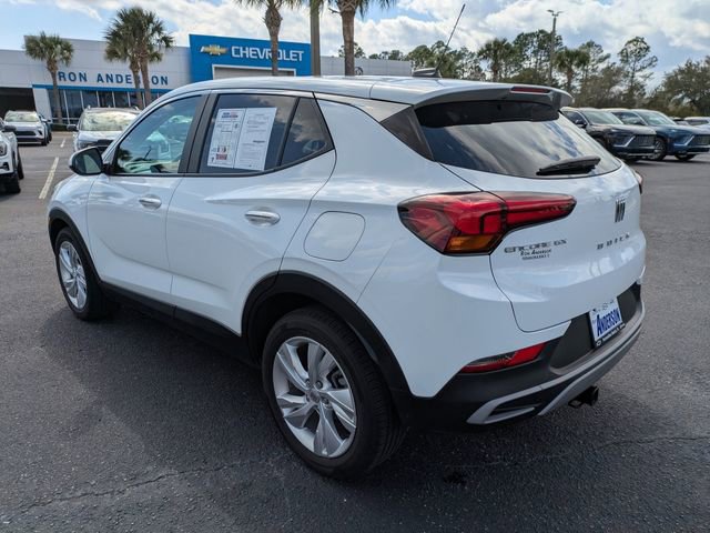 Used 2024 Buick Encore GX Preferred w/ Comfort Package image 6