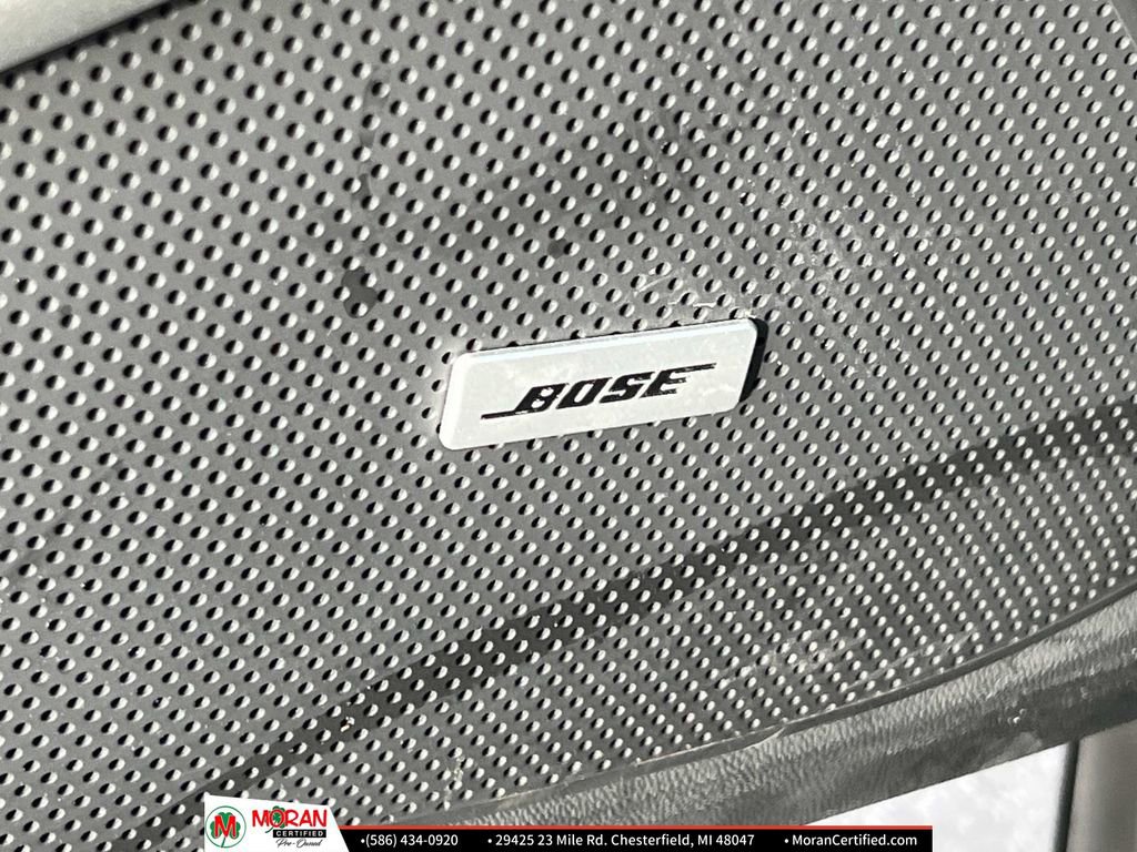 Used 2022 Chevrolet Camaro LT w/ Technology Package image 16