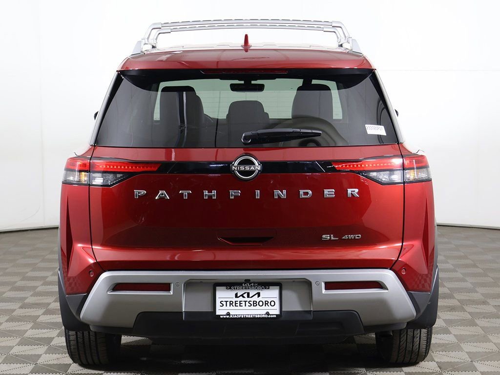 Used 2023 Nissan Pathfinder SL w/ Lighting Package (N92) image 14