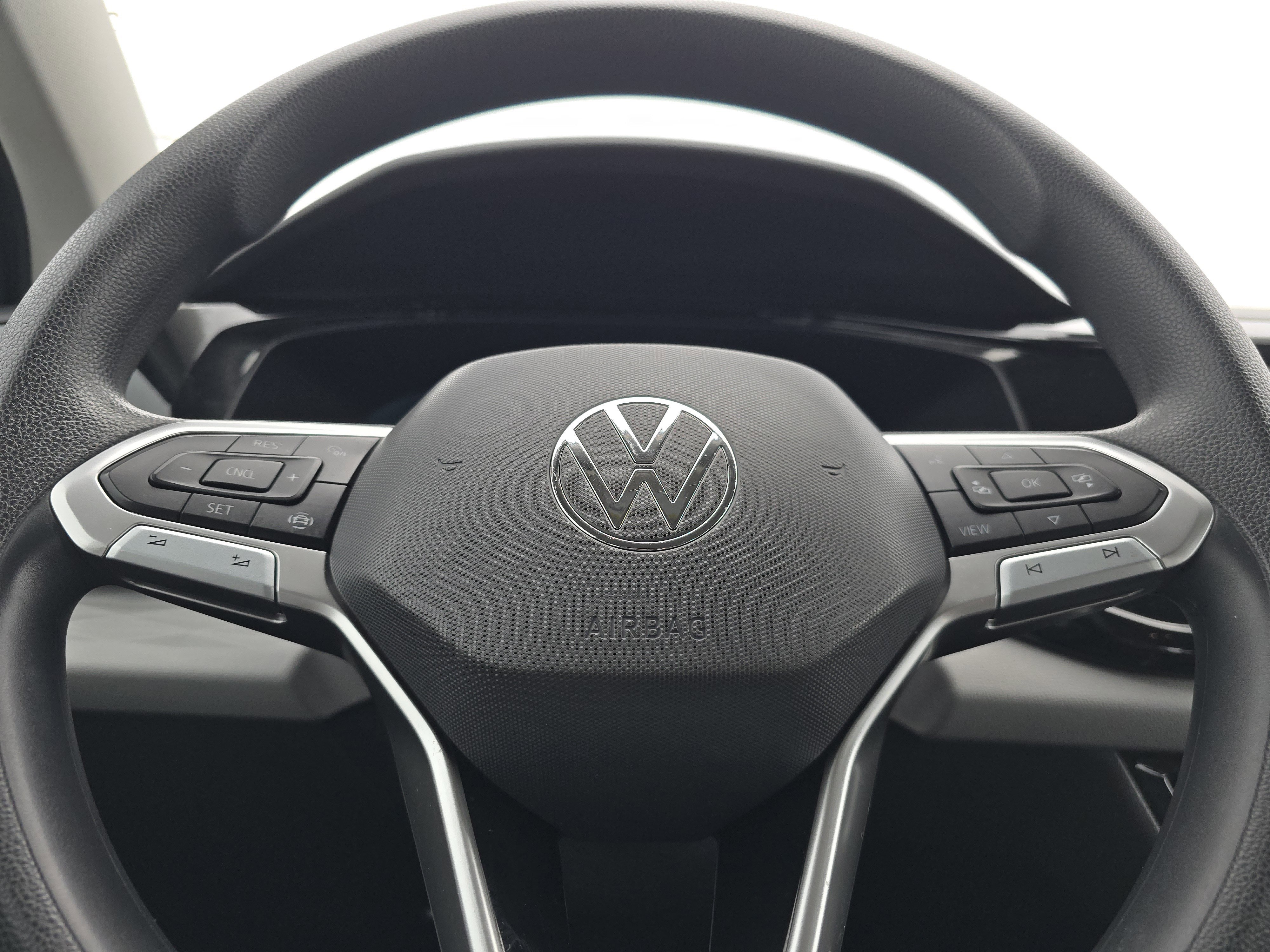 Certified 2022 Volkswagen Taos S image 21