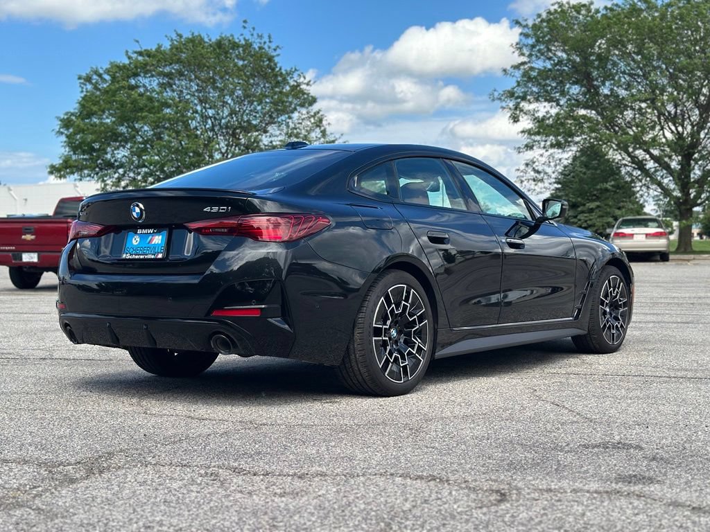 New 2026 BMW 430i xDrive w/ M Sport Package AWD/4WD image 7