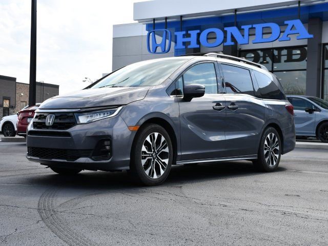 Used 2025 Honda Odyssey Elite image 3