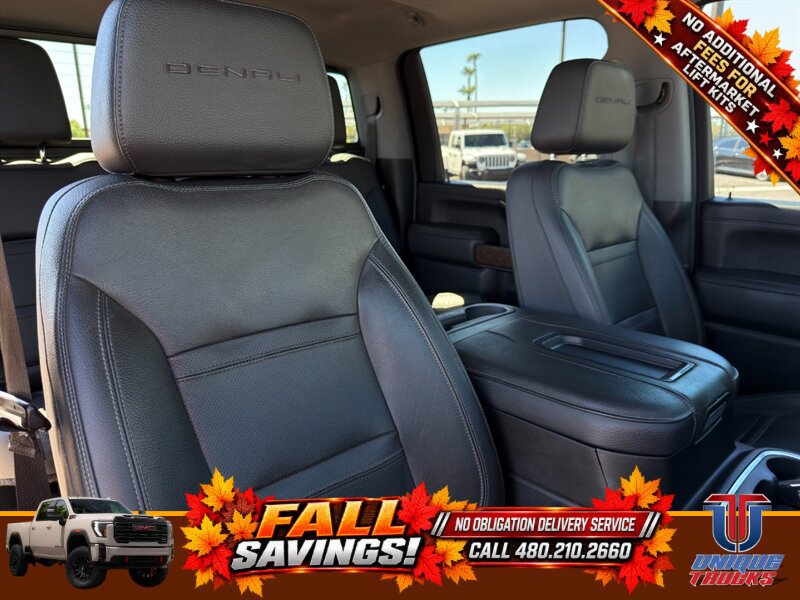 Used 2021 GMC Sierra 2500 Denali w/ Denali Black Diamond Edition AWD/4WD image 32