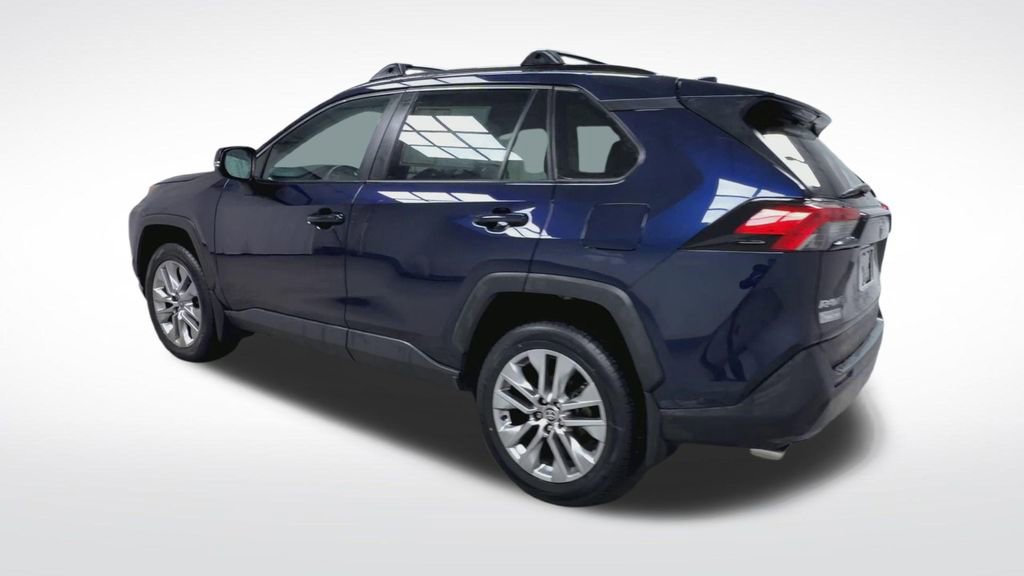 Certified 2023 Toyota RAV4 XLE Premium image 7