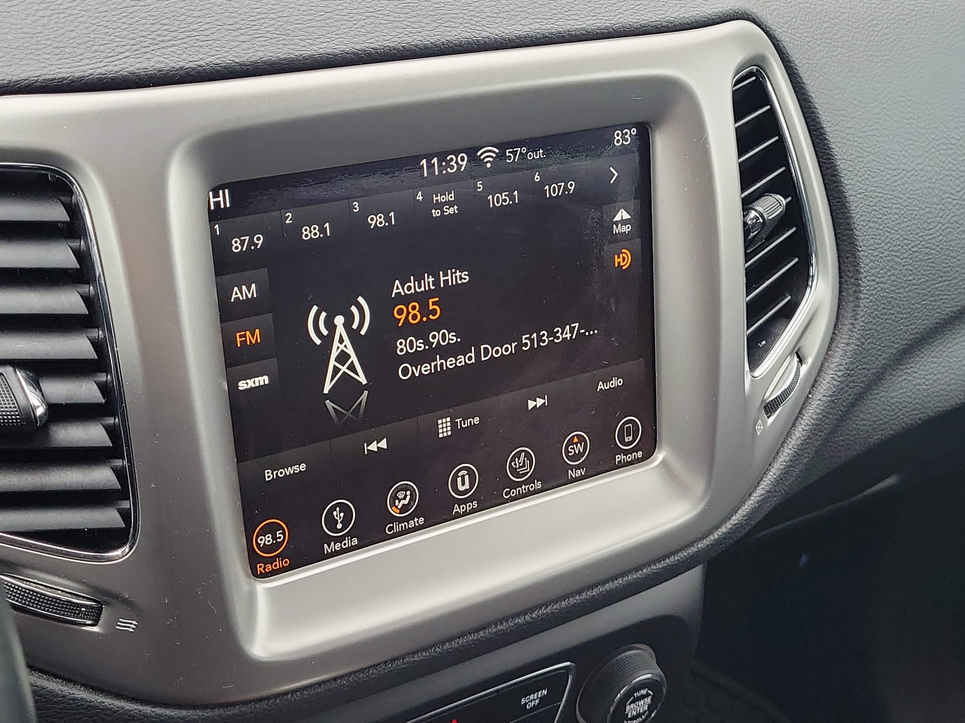 Used 2018 Jeep Compass Latitude w/ Popular Equipment Group AWD/4WD image 26
