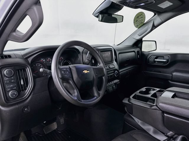 Used 2024 Chevrolet Silverado 1500 Custom w/ LPO, Dark Essentials Package AWD/4WD image 3